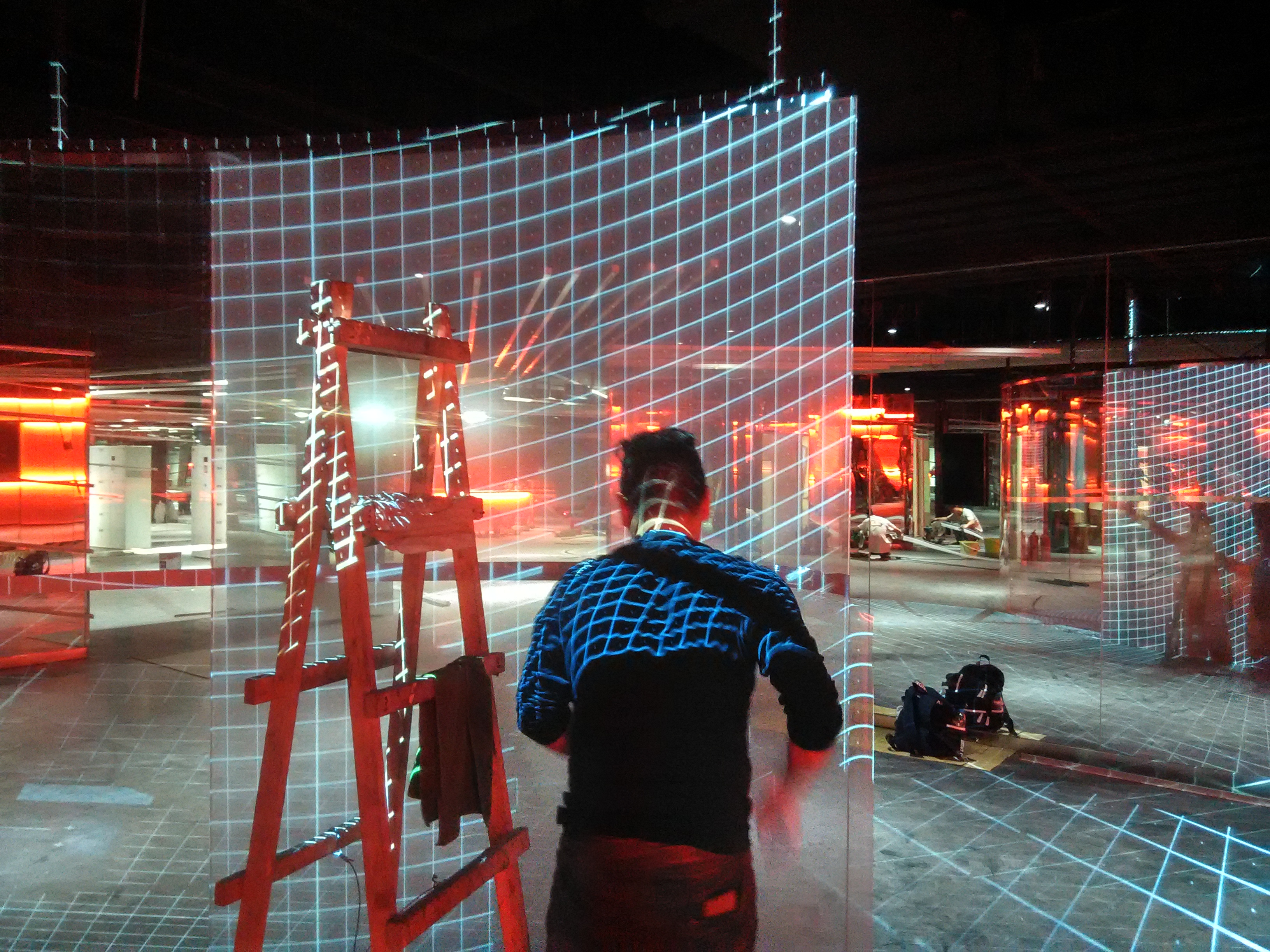 Tela de proje&ccedil;&atilde;o traseira ultra curta